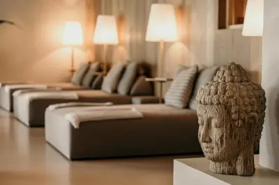 Ein Sitzbereich in der Unterkunft Sonnhof Alpendorf - an adults only place