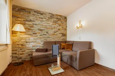 Ein Sitzbereich in der Unterkunft Gästehaus Eder