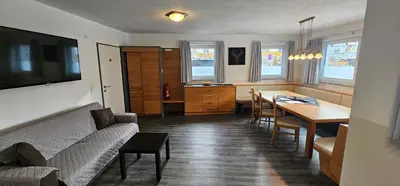 Ein Sitzbereich in der Unterkunft Maisonette Haus Amade