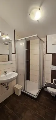 Ein Badezimmer in der Unterkunft Maisonette Haus Amade