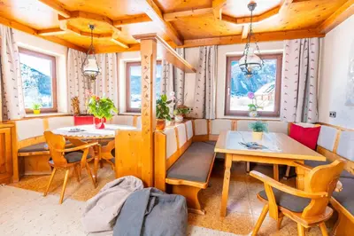Ein Sitzbereich in der Unterkunft Appartement Lasshofer