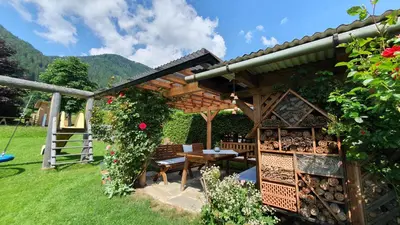 Ein Garten an der Unterkunft Ferienwohnungen Haus-Holzer