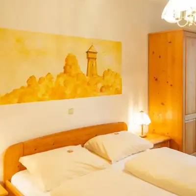 Hotel & Hostel Sandwirt