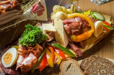Essen in diesem Bauernhof oder in der Nähe