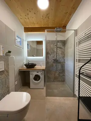 Ein Badezimmer in der Unterkunft Ferienhaus Kreischberg - Silberhirschen Hütte