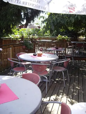 Ein Restaurant oder anderes Speiselokal in der Unterkunft Hotel Pension Stadlhuber Aktivpark Kremsmünster