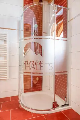 Ein Badezimmer in der Unterkunft Sonnenchalet 1 im Salzburger Lungau