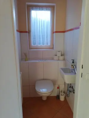 Ein Badezimmer in der Unterkunft Haus Aschau