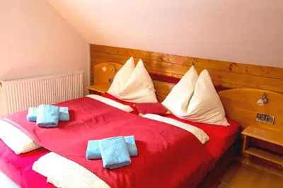 Ein Bett oder Betten in einem Zimmer der Unterkunft Gästehaus Biobauernhof Mandl