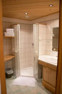 Ein Badezimmer in der Unterkunft Hochberghaus Resort