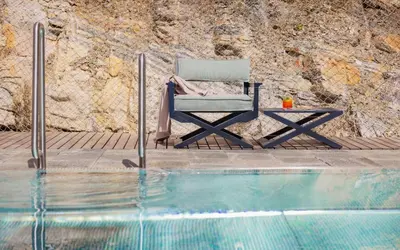 Der Swimmingpool an oder in der Nähe von Hotel Weissenstein