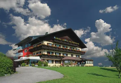 Das Gebäude in dem sich das Hotel befindet