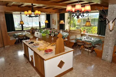 Essen in diesem Bauernhof oder in der Nähe