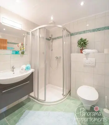 Ein Badezimmer in der Unterkunft Panorama Appartement