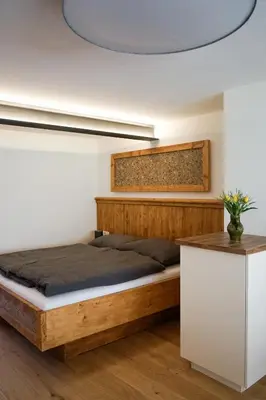 Ein Bett oder Betten in einem Zimmer der Unterkunft Haus am Wald