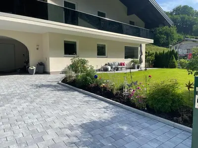Ein Garten an der Unterkunft Appartement Erlbacher