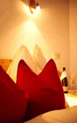 Ein Bett oder Betten in einem Zimmer der Unterkunft Appartementhaus Gratz