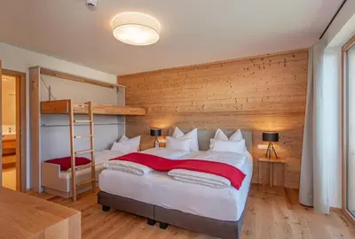 Ein Bett oder Betten in einem Zimmer der Unterkunft Skylodge Alpine Homes