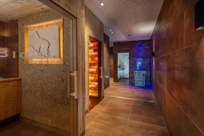 Ein Badezimmer in der Unterkunft Skylodge Alpine Homes