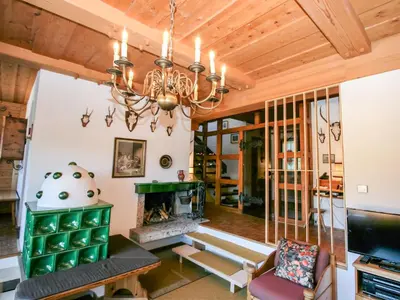 Ein Sitzbereich in der Unterkunft Holiday Home Berghaus Weitblick by Interhome