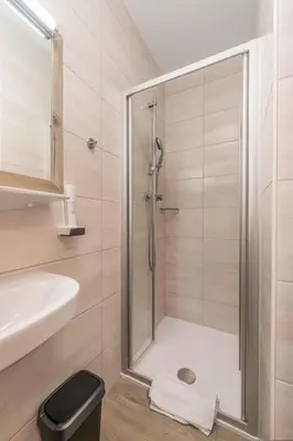 Ein Badezimmer in der Unterkunft s'Wirtshaus by Alpine Genusswelten
