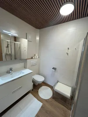 Ein Badezimmer in der Unterkunft Pension Schlömmer