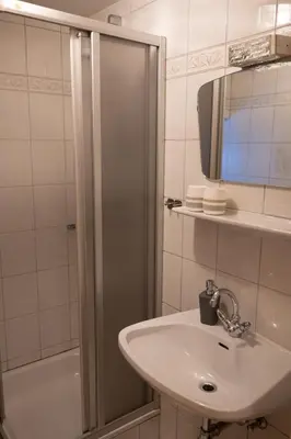 Ein Badezimmer in der Unterkunft Ferienappartements Schrattengut