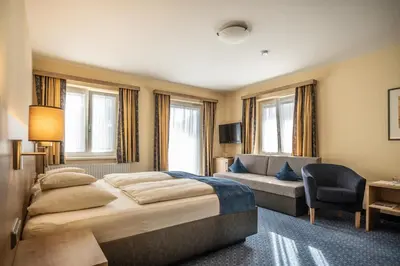 Grundriss der Unterkunft Hotel-Pension Falkensteiner