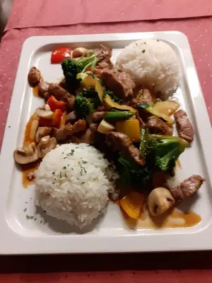 Essen im Hotel oder in der Nähe