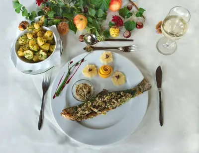 Essen im Hotel oder in der Nähe