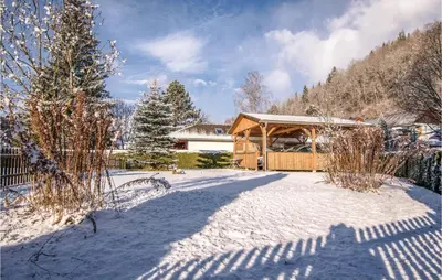 Charmantes Ferienhaus im Winter