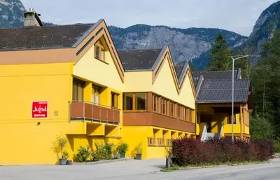 Ein allgemeiner Bergblick oder ein Berglick von des Hostels aus