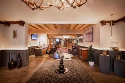 Ein Sitzbereich in der Unterkunft Kesselspitze Hotel & Chalet, Valamar Collection - 4 Star Superior