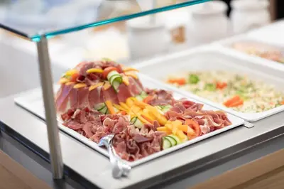 Essen im Hotel oder in der Nähe
