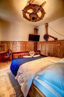 Ein Bett oder Betten in einem Zimmer der Unterkunft Welterbe-Wirtshaus Steegwirt