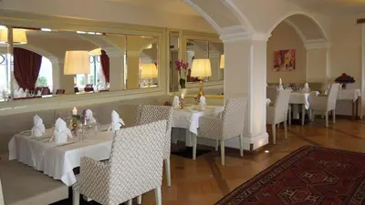 Ein Restaurant oder anderes Speiselokal in der Unterkunft Hollwegers Landhaus - Das Lisl