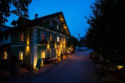 Das Gebäude in dem sich die Pension befindet