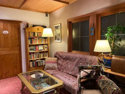 Die Bibliothek in der Ferienwohnung