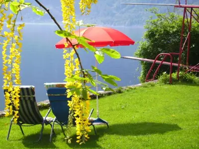 Ein Garten an der Unterkunft Pension Sarstein