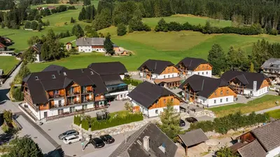Das Gebäude in dem sich das Aparthotel befindet