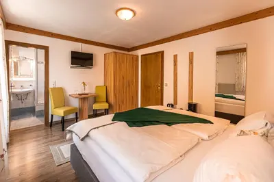 Ein Bett oder Betten in einem Zimmer der Unterkunft Haus Farmer