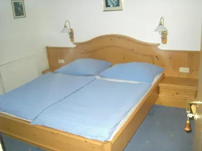 Ein Bett oder Betten in einem Zimmer der Unterkunft Annaberger Musikantenwirt