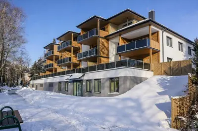 Das Gebäude in dem sich die Ferienwohnung befindet