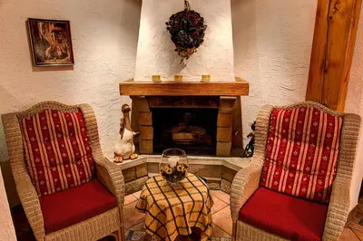 Ein Sitzbereich in der Unterkunft Der Brückenhof Ramsau
