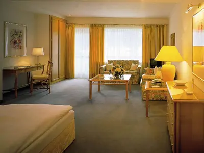 Ein Sitzbereich in der Unterkunft Hotel Seehof