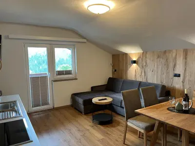 Ein Sitzbereich in der Unterkunft Appartements Hubner