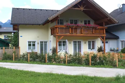 Ein Garten an der Unterkunft Ferienhaus Pepi