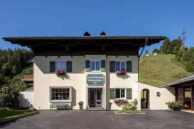 Das Gebäude in dem sich das Hotel befindet