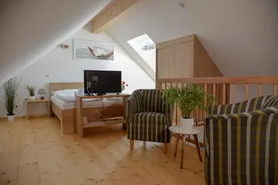 TV/Unterhaltungsangebot in der Unterkunft Alpine Apartment Lisa Top 7 by AA Holiday Homes