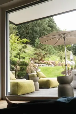 Ein Garten an der Unterkunft Boutique Aparthotel Chalets Coburg